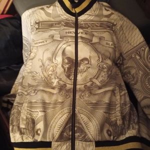 Selling size 32 to 34 jeans